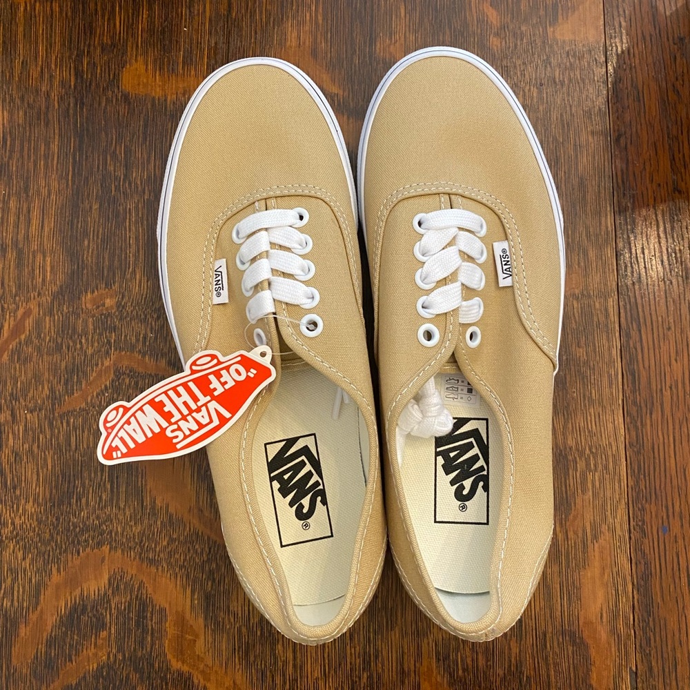 Vans Taos Taupe sneakers